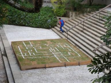 Arquiteturas Prov�veis. Exposi��o Por um Fio, curadoria de Daniela Bousso, Pa�o das Artes de SP, 2007