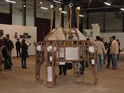 7� Bienal do Mercosul - Grito e Escuta, A Arvore Magn�tica
